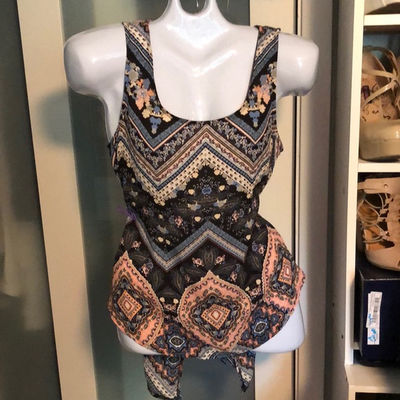 Pink Rose Tops - BOGO Pink Rose Size Large Pink and Blues Bandanna Print Tank